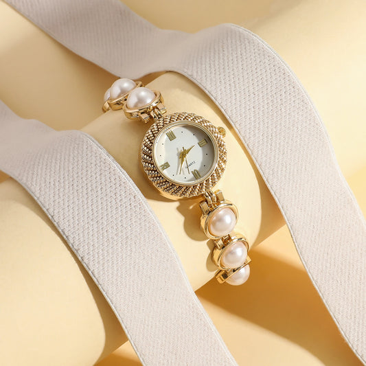 Ladies vintage quartz watch